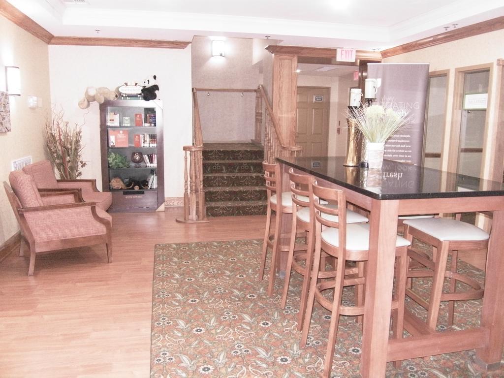 Country Inn & Suites By Radisson, Oklahoma City At Northwest Expressway, Ok المظهر الخارجي الصورة